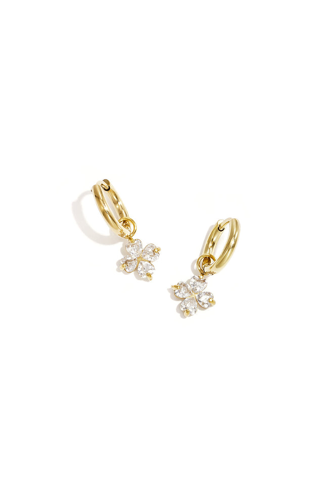 Earrings with clover decoration