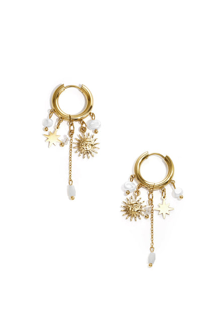 Small hoop earrings with hanging chain and beads