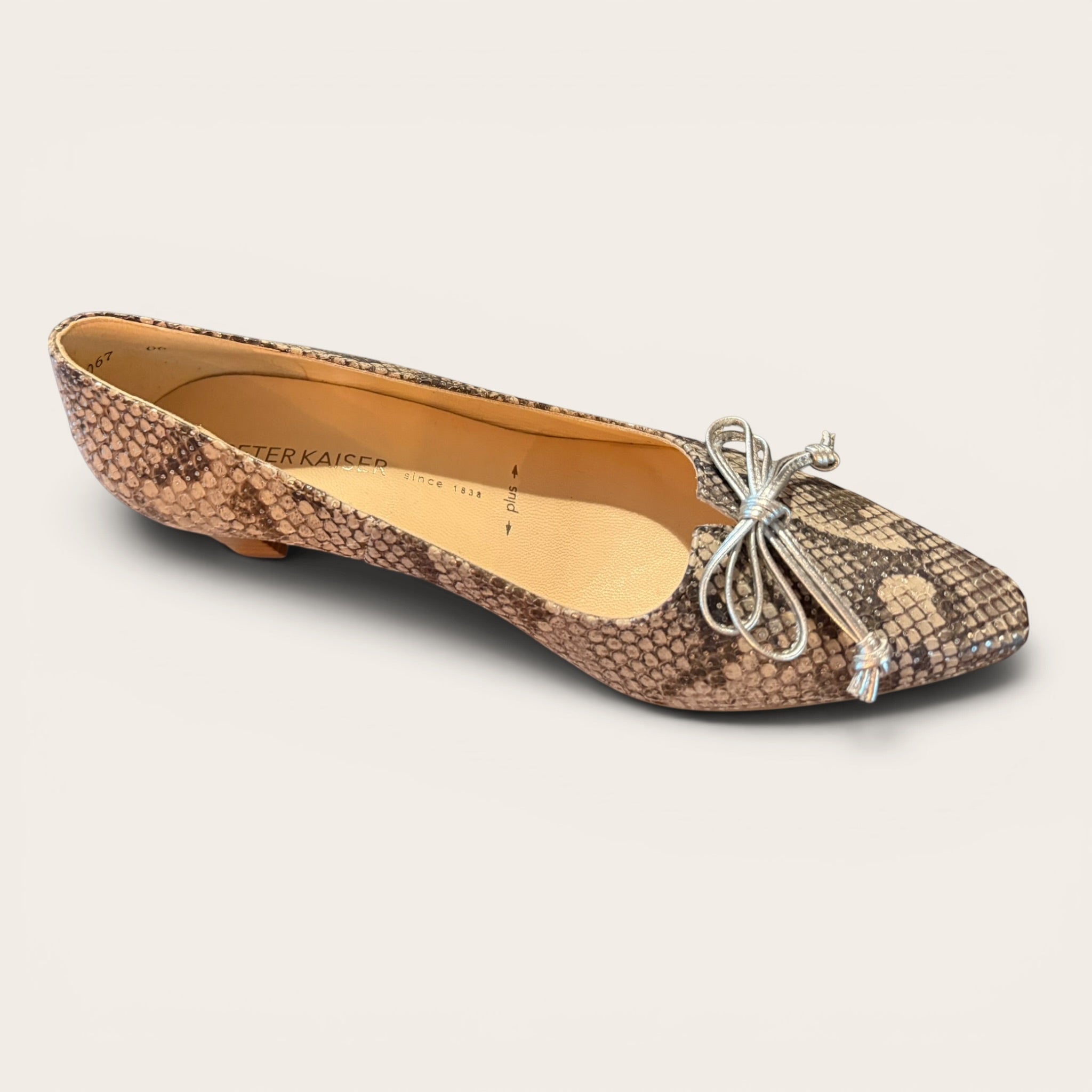 Peter Kaiser pumps met slangenprint – maat 38