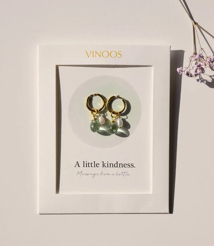 Upcycled oorbellen A little kindness