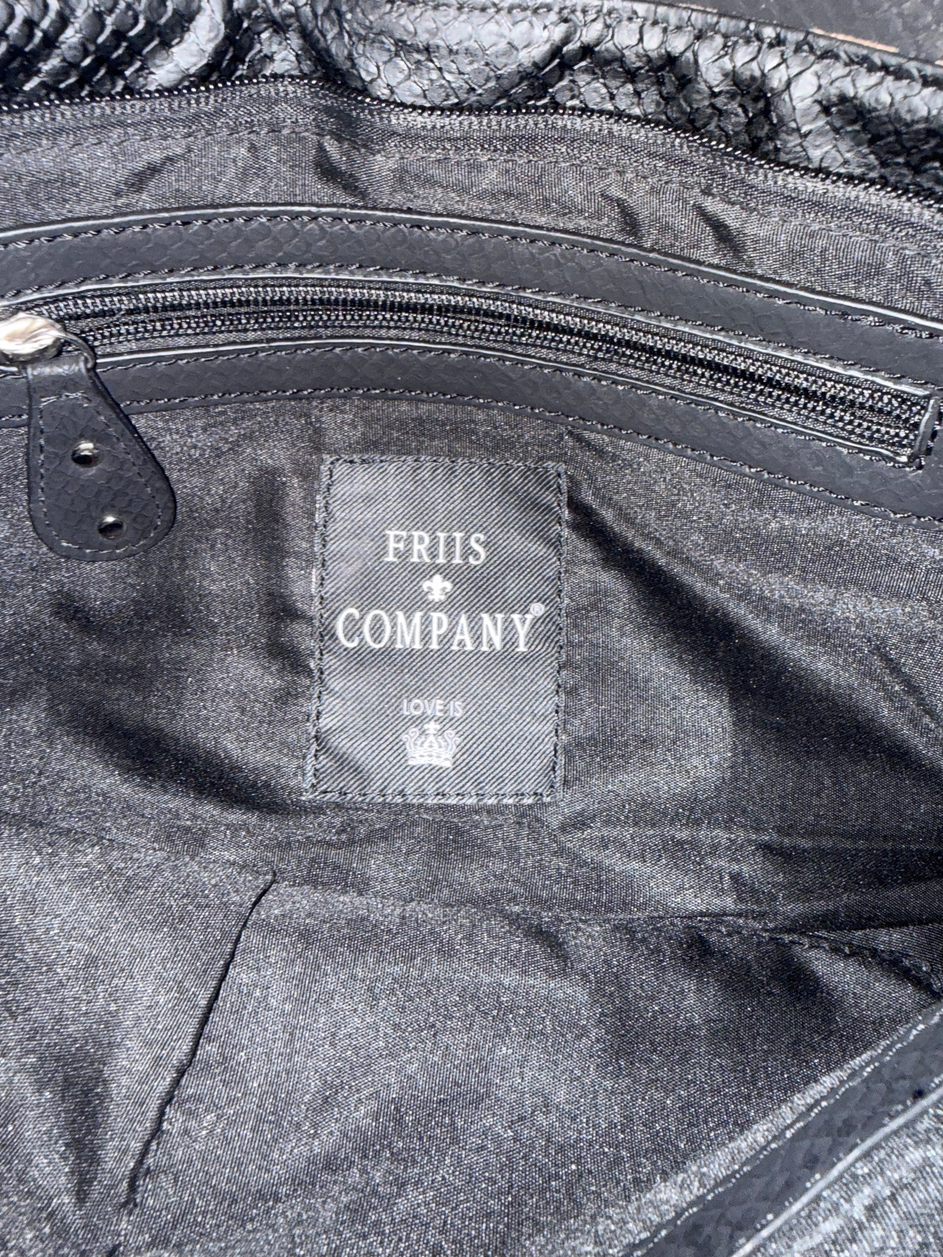 Clutch van Friis & Company