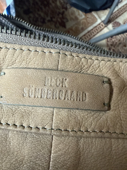 Becksöndergaard leren schoudertas – taupe