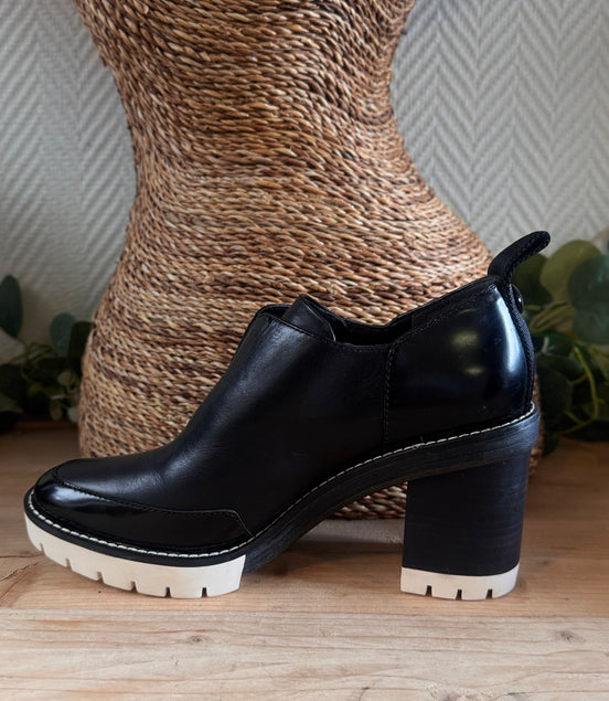 Tory Burch shoes