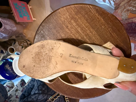 Kenneth Cole maat 40