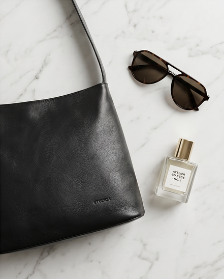 Arthur & Aston leren schoudertas – zwart