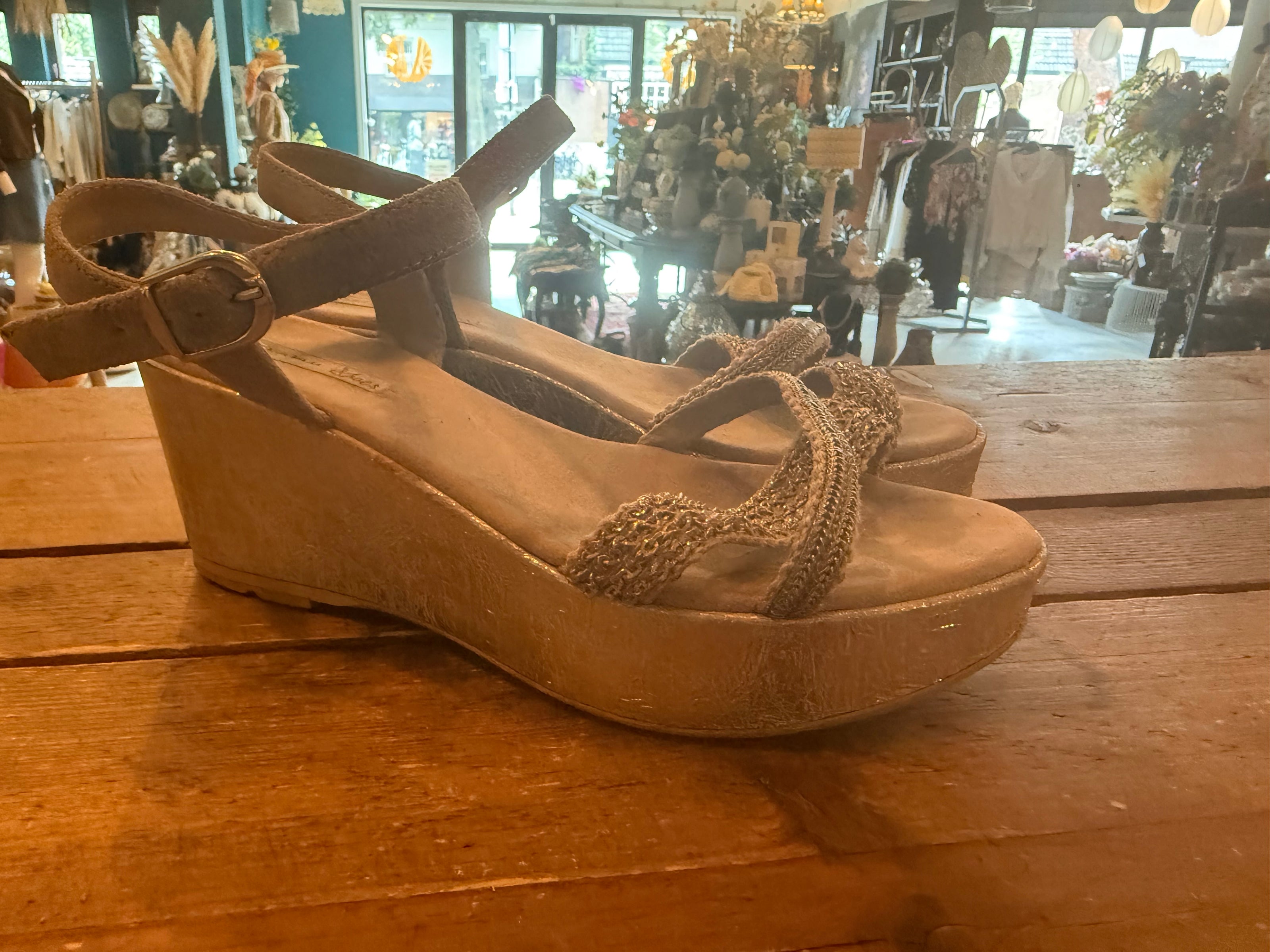 Tosca Blu sleehak sandalen – maat 37