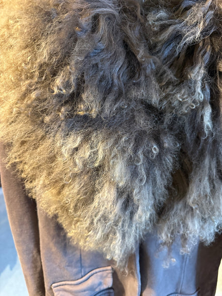 MET vest detail kraag