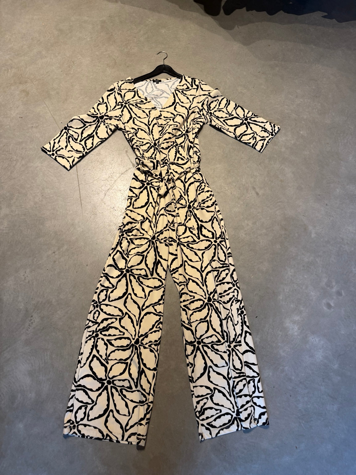 Smashed Lemon jumpsuit volledig vooraanzicht