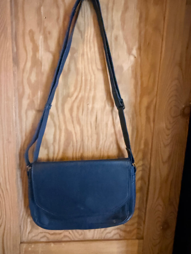 Blauwe leren tas