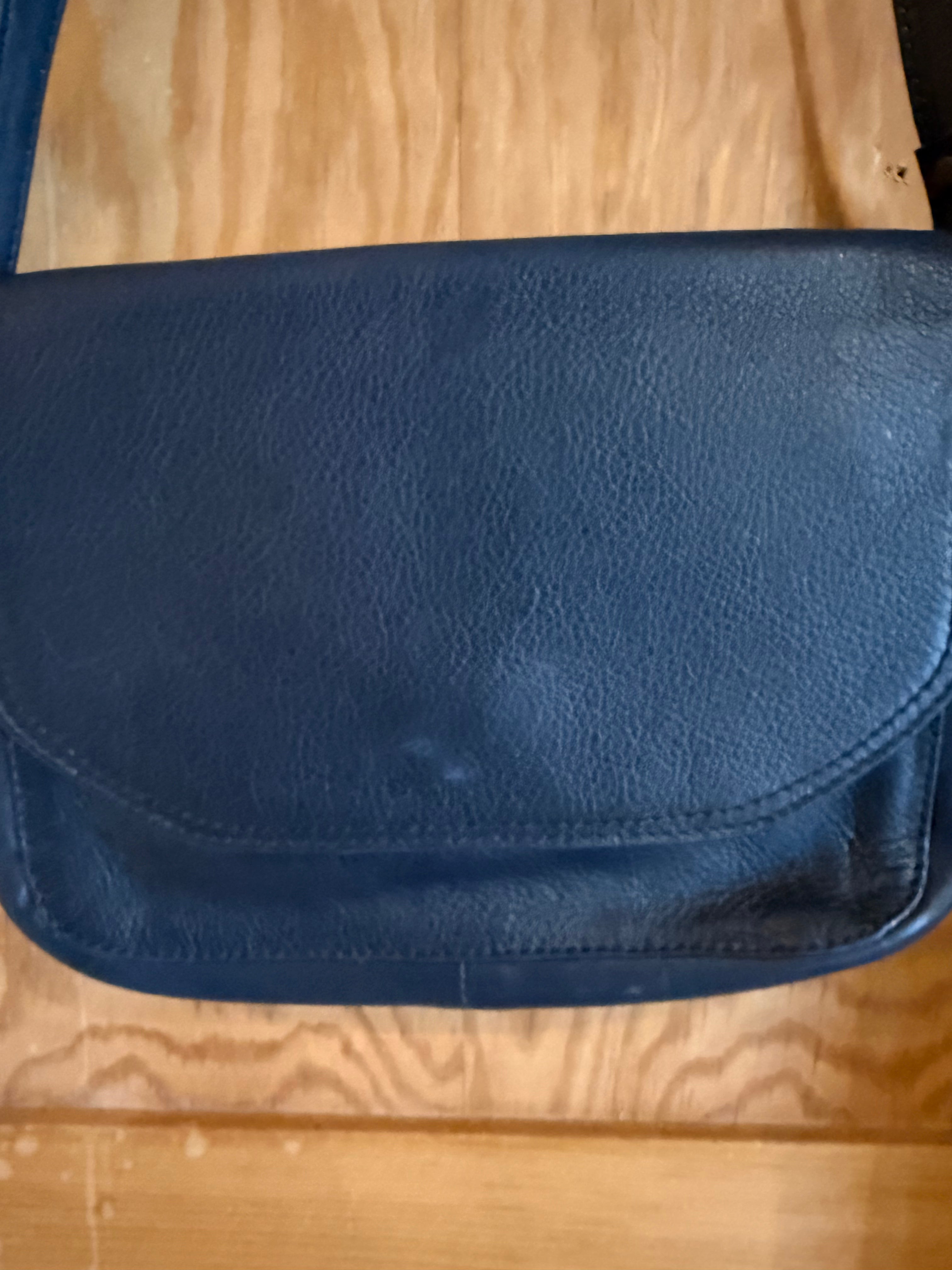 Blauwe leren tas