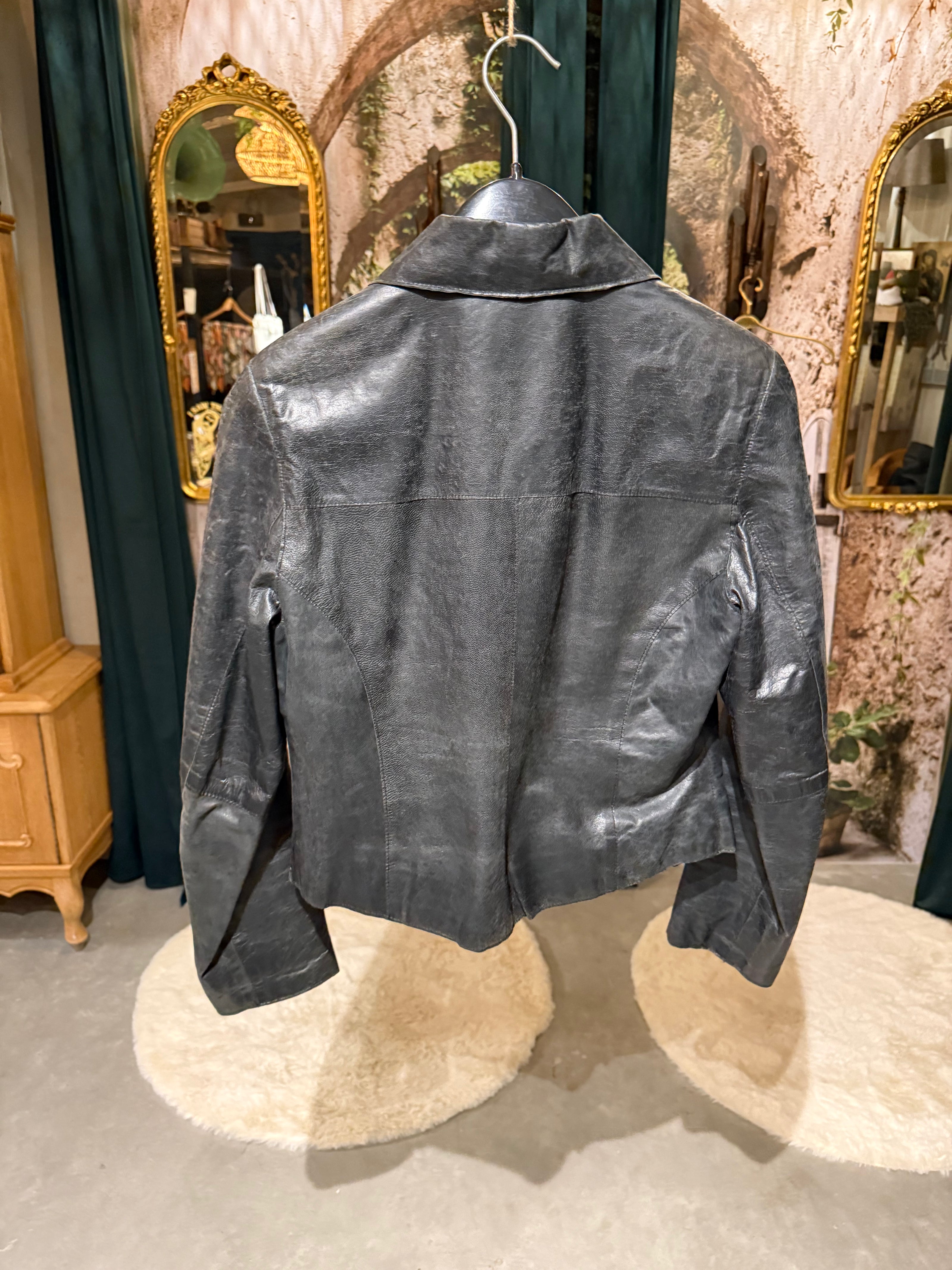 BIBA vintage leren bikerjack met vetersluitin