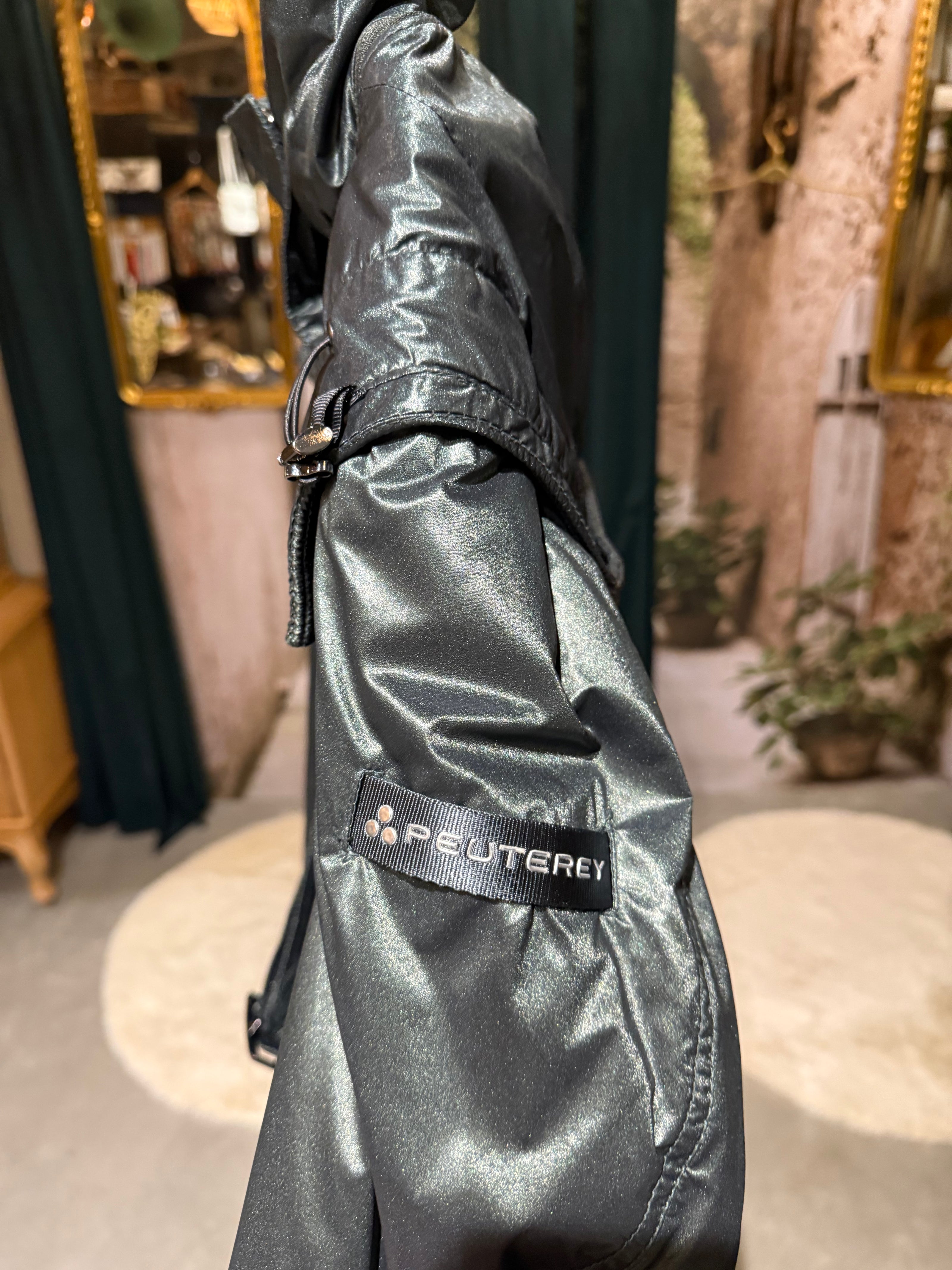 Peuterey metallic gewatteerde winterjas met ceintuur