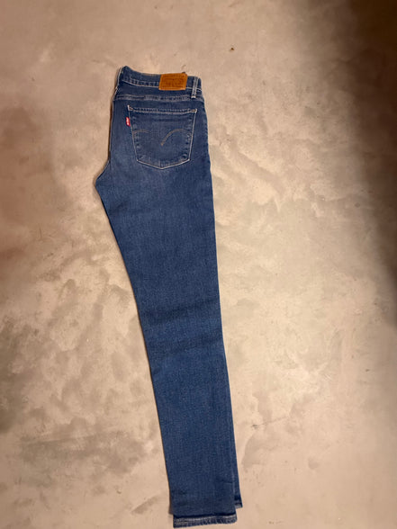Levi’s 710 Super Skinny Jeans – maat W26