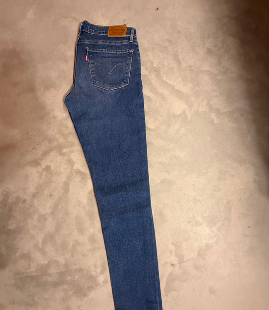 Levi’s 710 Super Skinny Jeans – maat W26