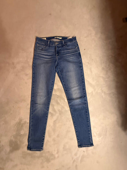 Levi’s 710 Super Skinny Jeans – maat W26