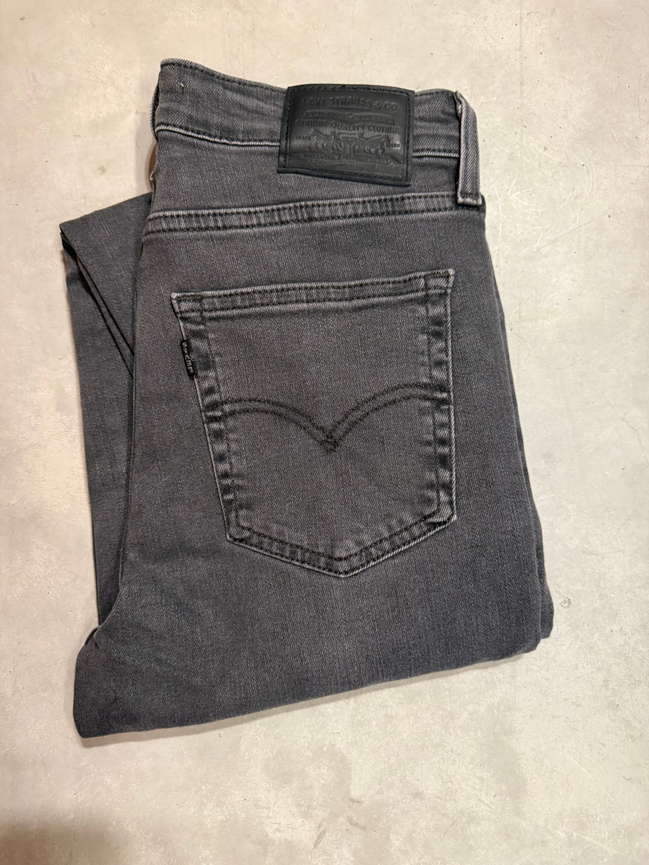 Levi’s 721 High Rise Skinny – grey denim