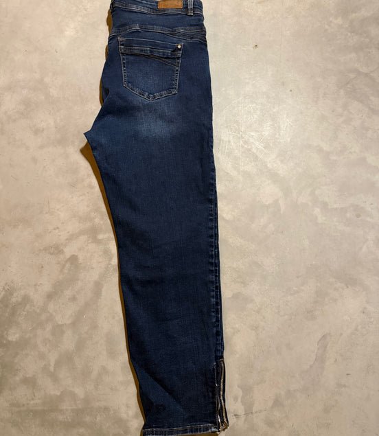 Bonita Dana Jeans – maat 44