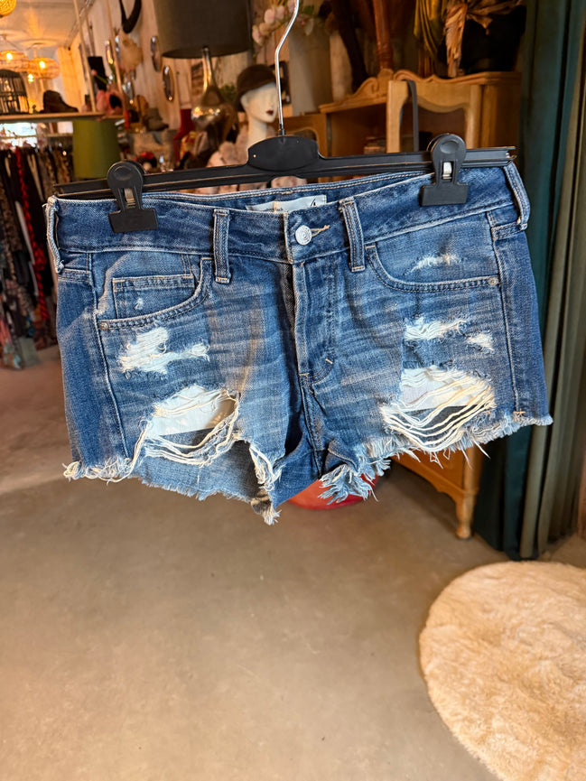 Abercrombie &amp; Fitch boyfriend short – maat 27