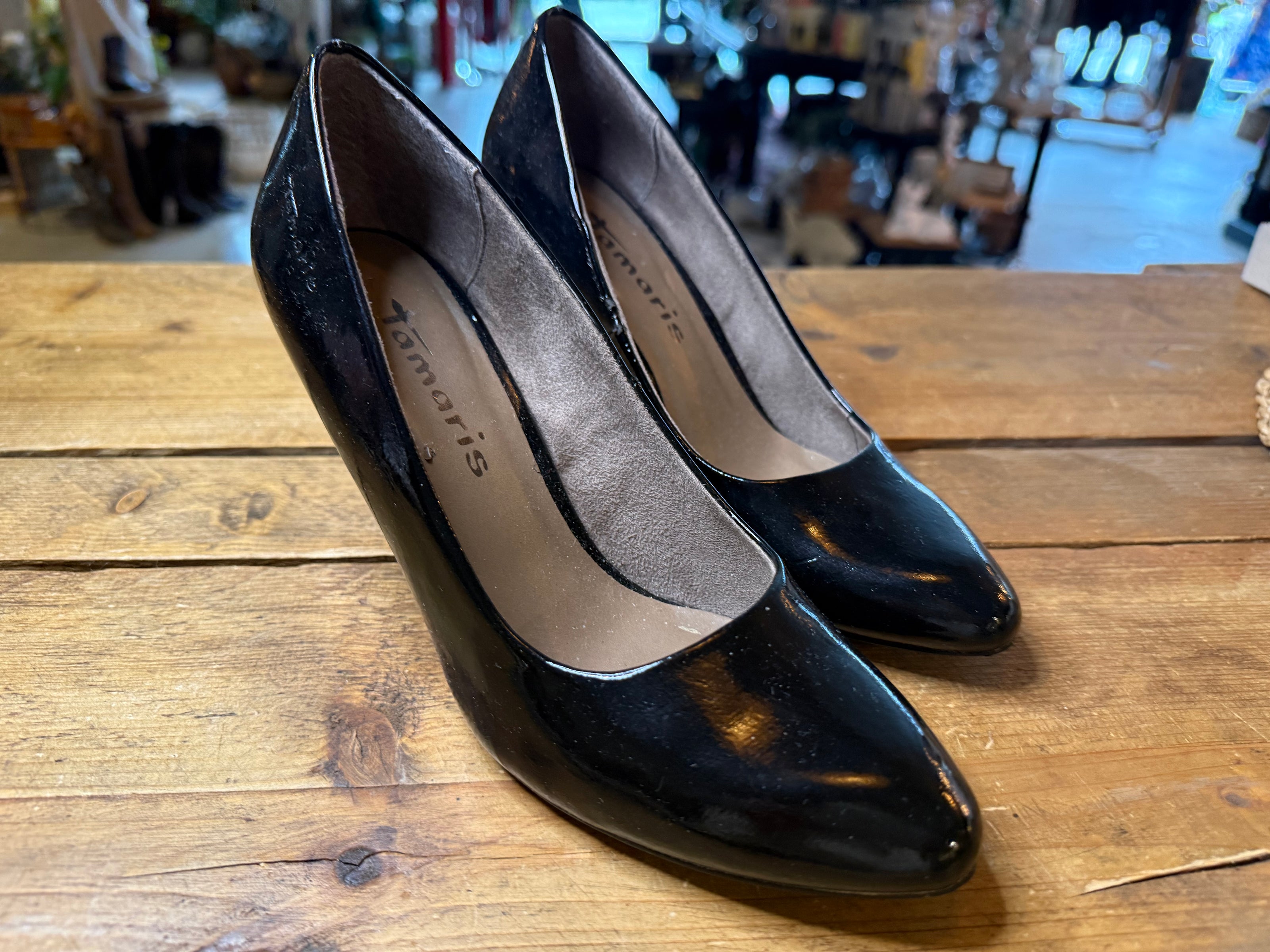 Tamaris pumps maat 37