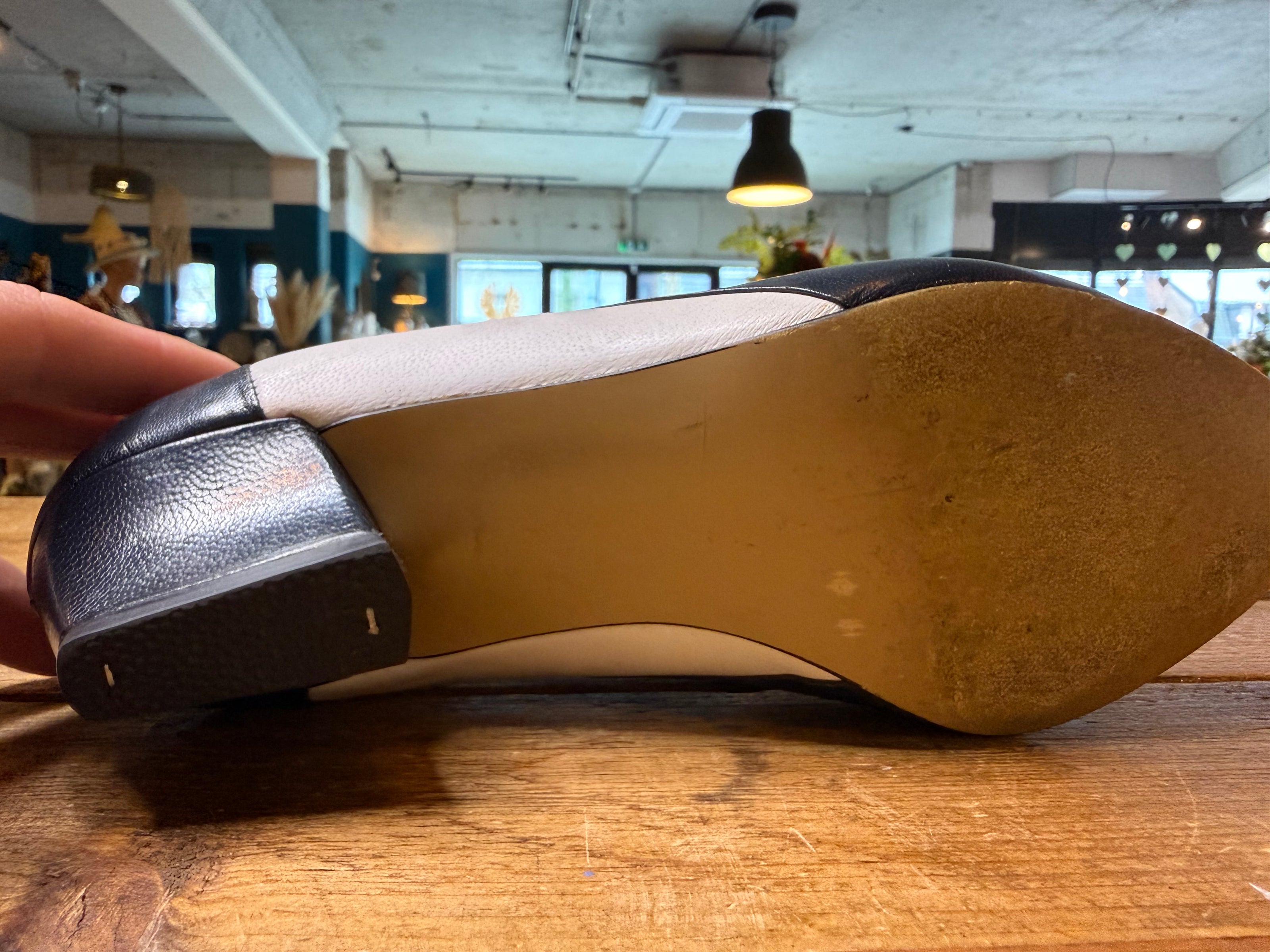 Elegance by Helioform pumps