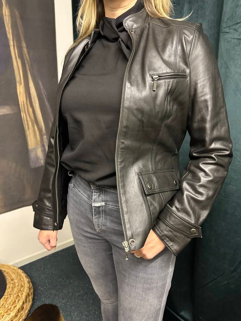 Leren jack van Avere — Avere / M