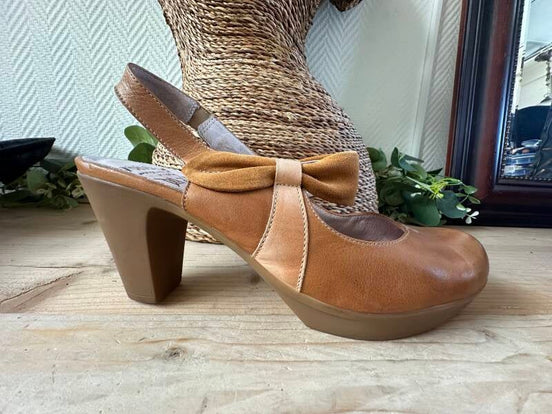 Heel shoes Wonders — Wonders / 39