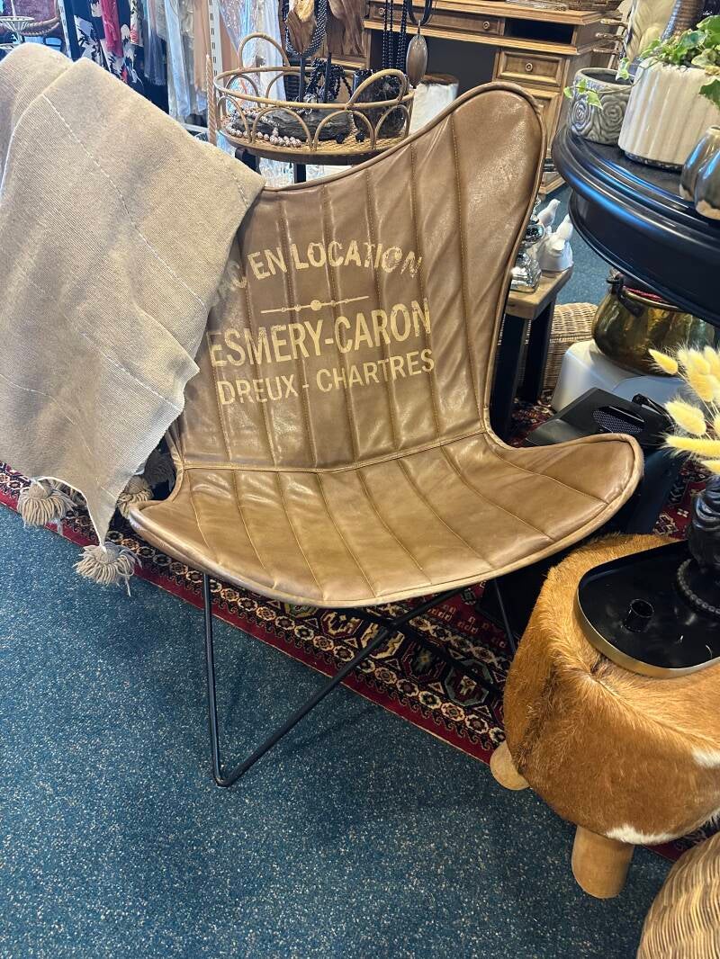 Butterfly chair