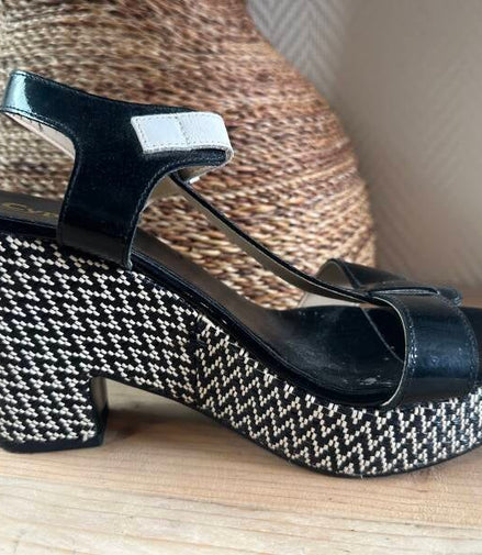 Earosoles Sandalen maat 40