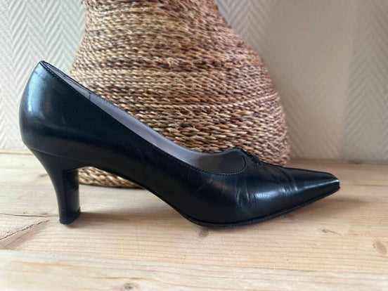 Peter Kaiser Pump — 38 / Peter Kaiser