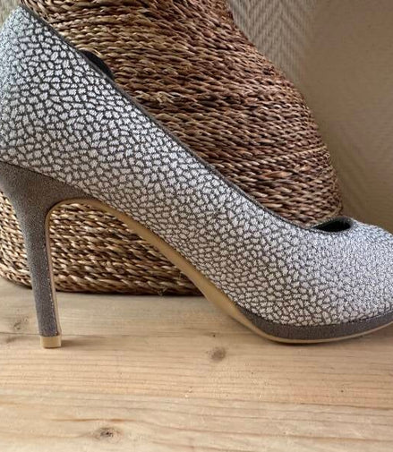 Ruby Shoo pumps — 39