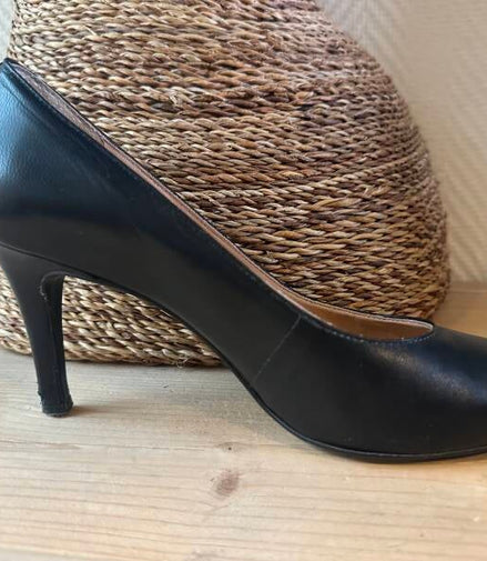 Bijenkorf Pump zwart — 39