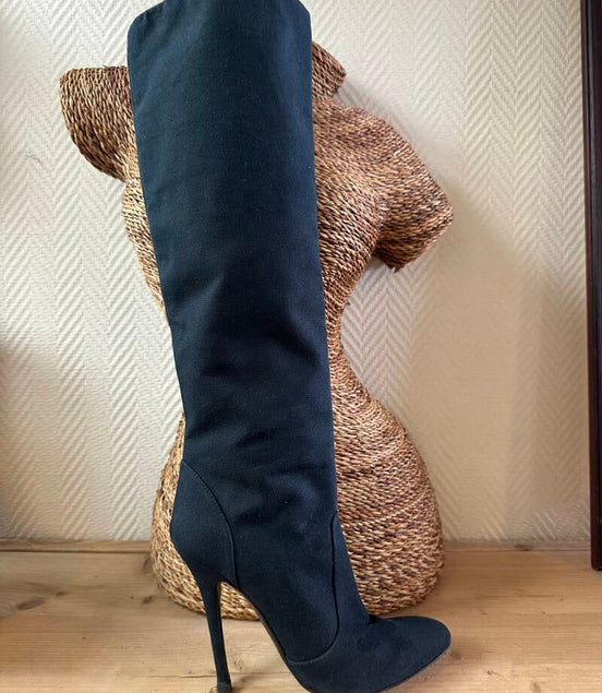 Beautiful Italian boots — 38