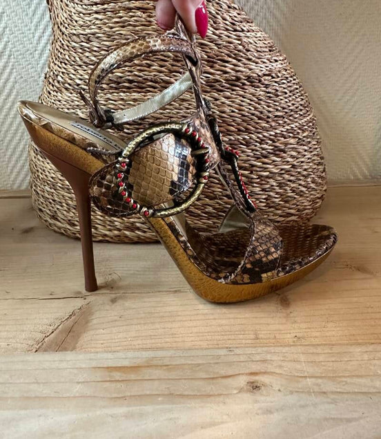 Roberto Botticelli pump maat 37