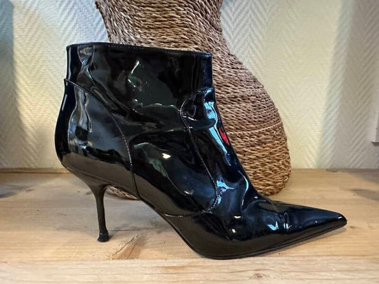 Dolce &amp; Gabbana ankle boots — 37 / Dolce &amp; Gabbana