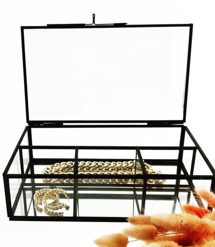 Glazen sieraden kist