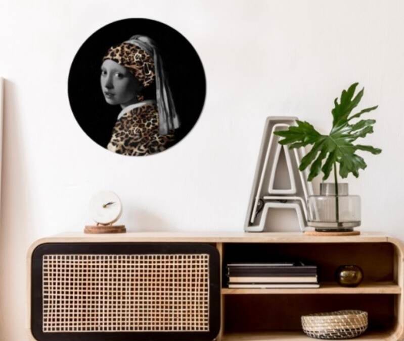 Muurcirkel meisje met de parel / panterprint