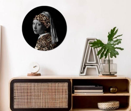 Muurcirkel meisje met de parel / panterprint