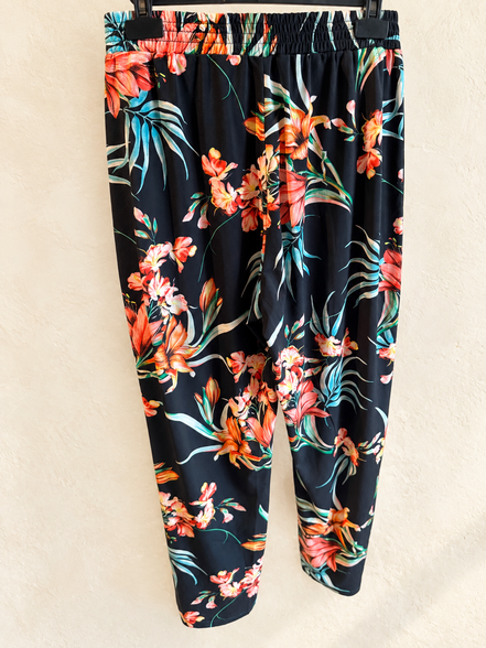 K Design broek – boetiekfoto achterzijde